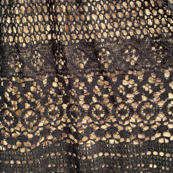 Max Studio V-neck Black Lace Dress w/ Nude Lining - Picture 10 of 10